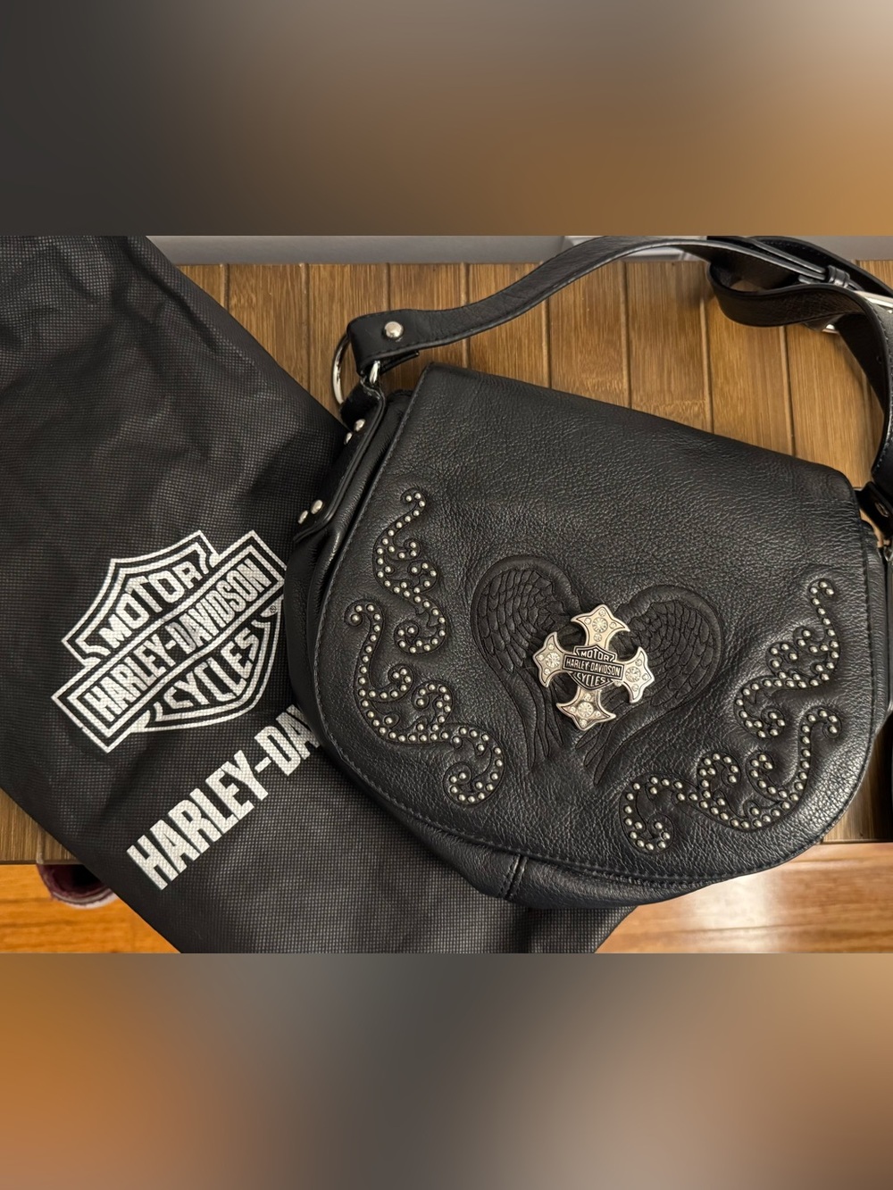 Harley-Davidson Black Studded Leather Wing Emblem Messenger Bag
